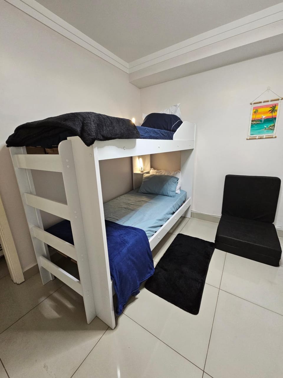 Cantinho Sol&Dan - 1 quarto em apto familiar Hostel in State of Goiás