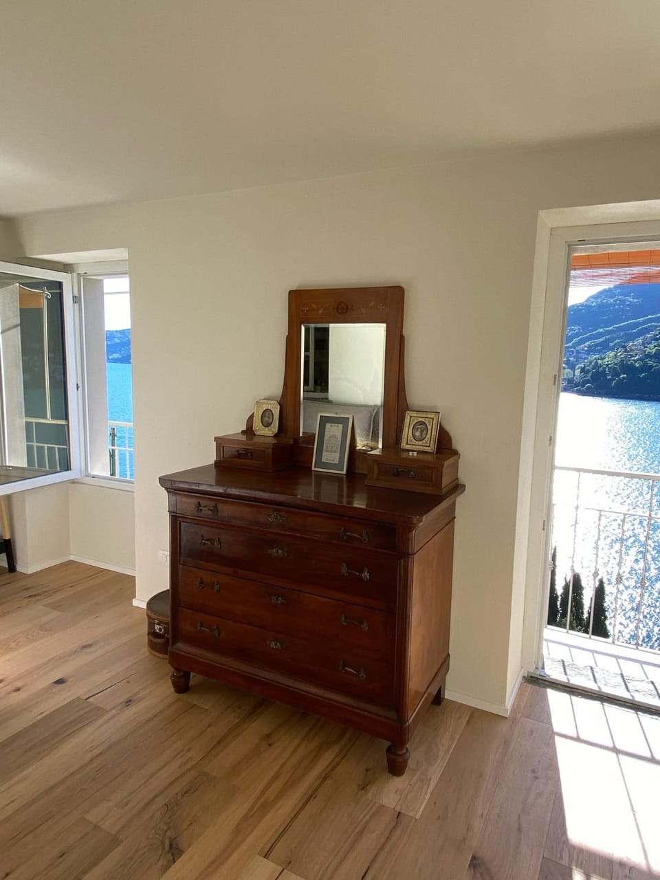View (from property/room), Lake view