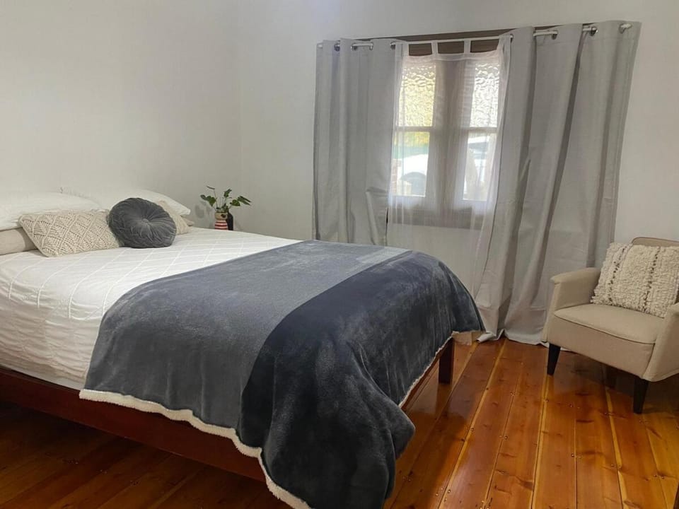 Mohill Cottage 1800's Heart of PortElliot SA House in Port Elliot