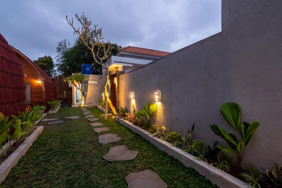 Adis Villa, Cozy Private Stay with Pool , near ubud & sanur Villa in Sukawati