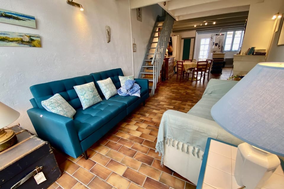 Nice House Rétaise With Garden Close To The Sea House in La Couarde-sur-Mer