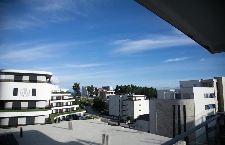 Apartment Nimes Hotel in Ulcinj