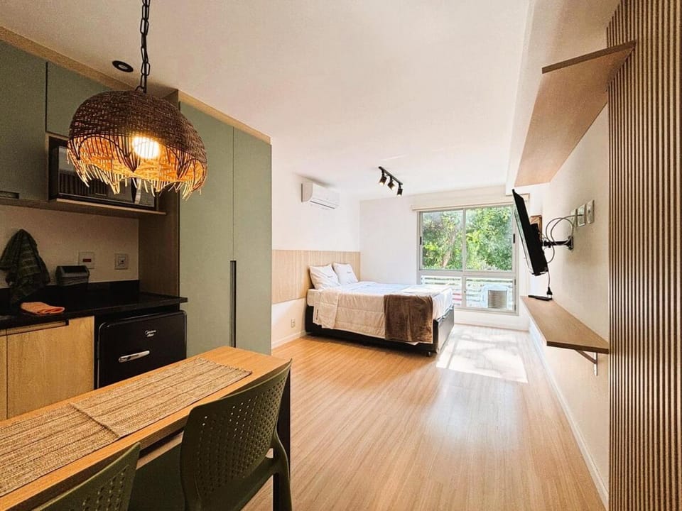 Unihome Studio Apartment in Niterói