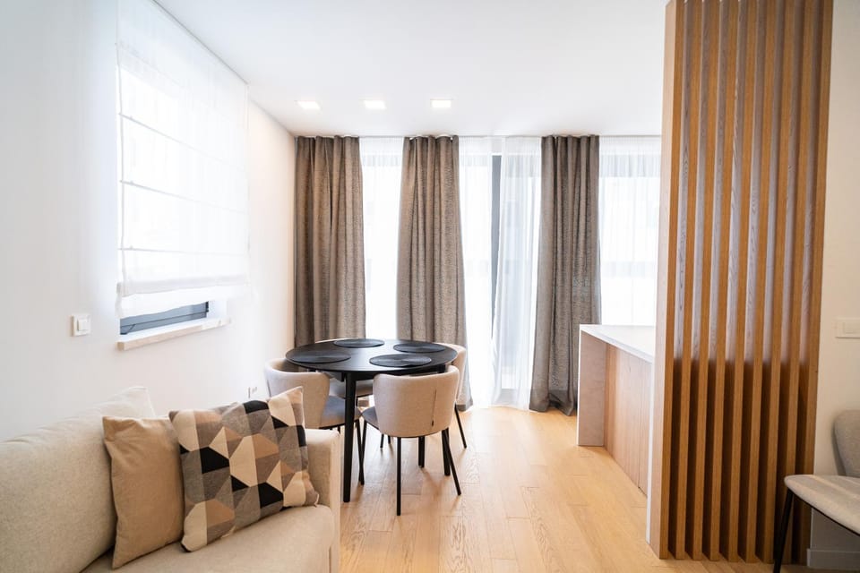 Living room, Seating area, Dining area