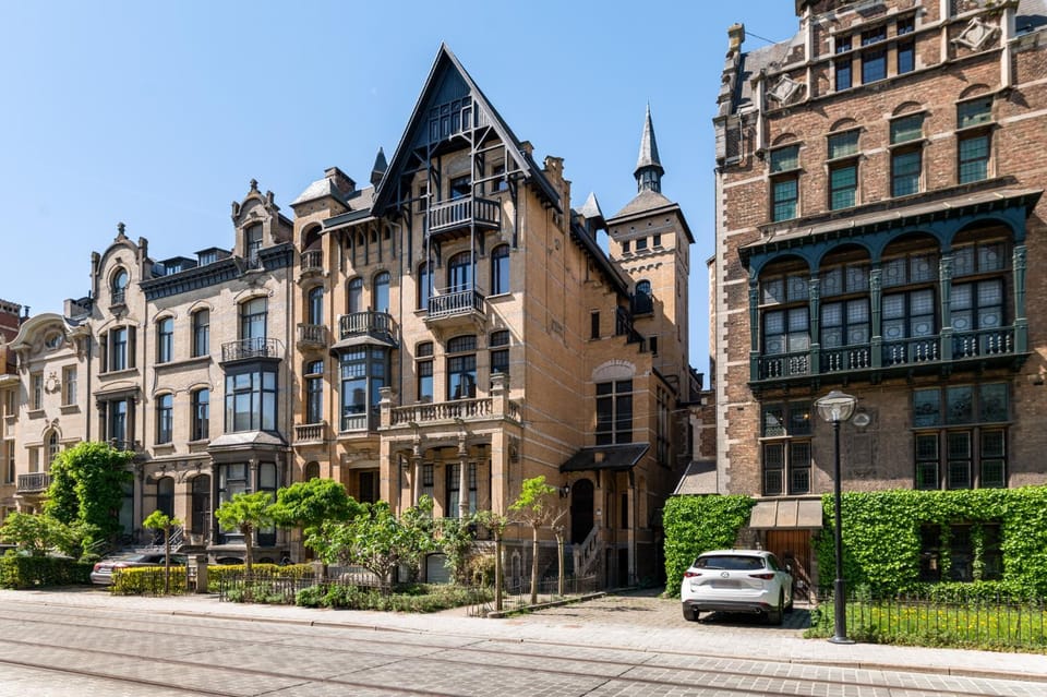 Property building, City view, Street view, Location