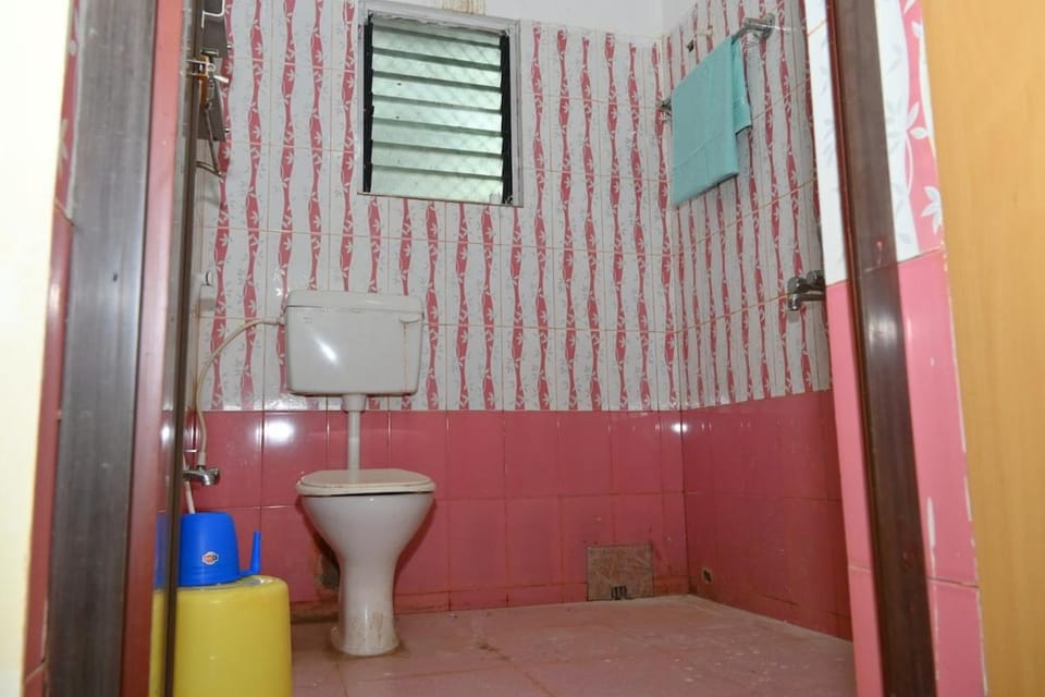Toilet, Bathroom