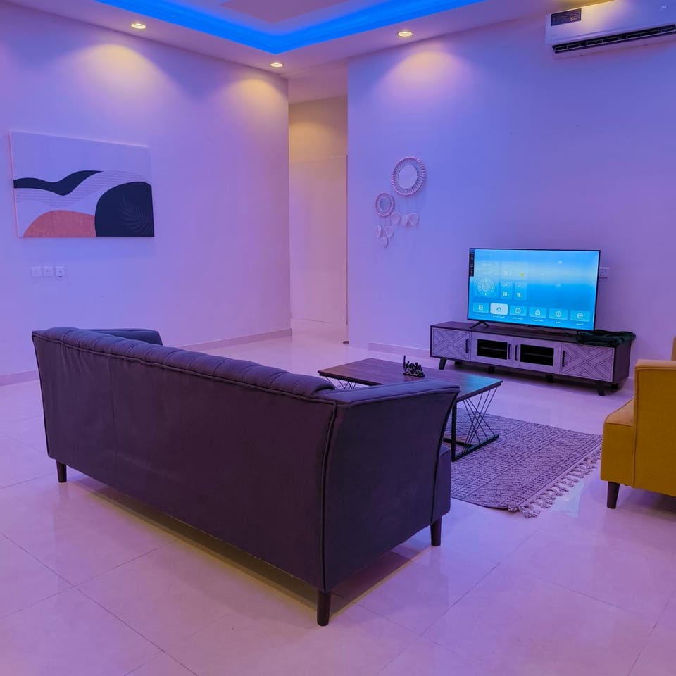 TV and multimedia, Seating area