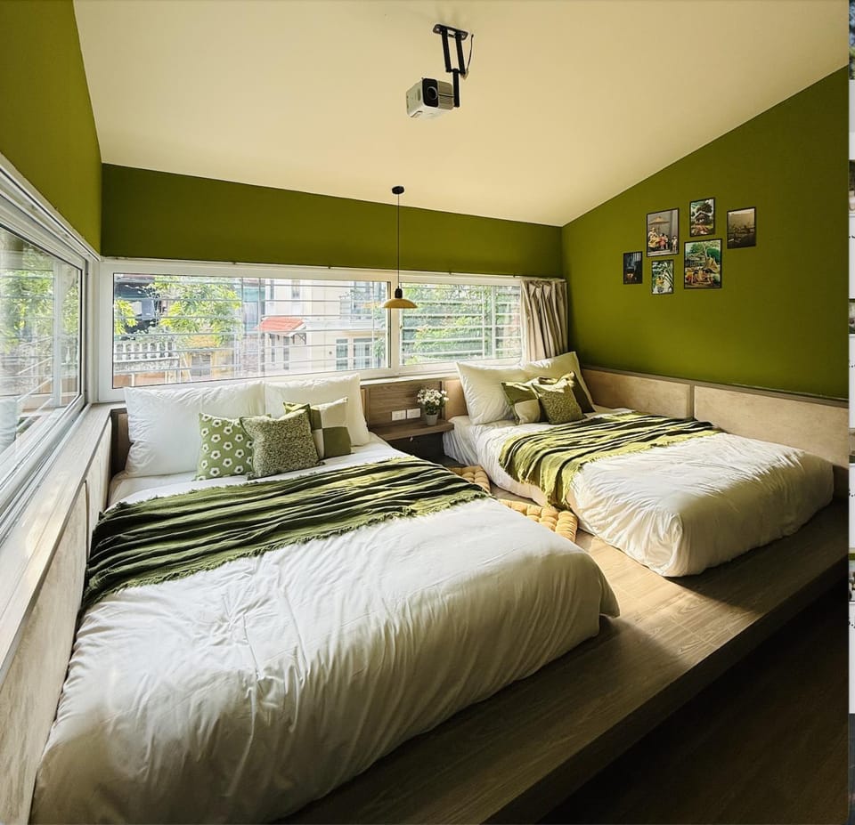Bed, Photo of the whole room, Bedroom