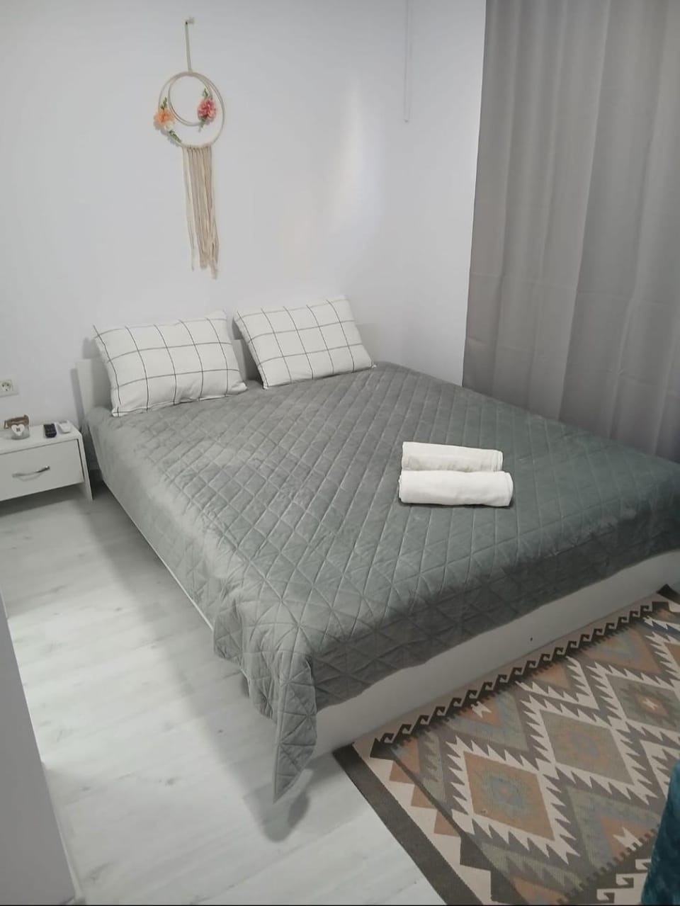 Apartament duplex pentru 3-4-5 persoane, Free parking, Self checkin, zona linistita Apartment in Timiș County