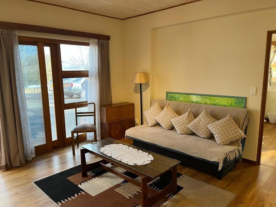 Stylish apartment on Luxury Hill Apartment in Windhoek
