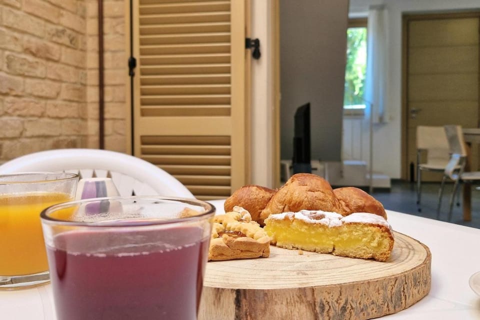 Center 150 Mt from the Sea AC fast WiFi and Design Apartment in Porto Sant'Elpidio