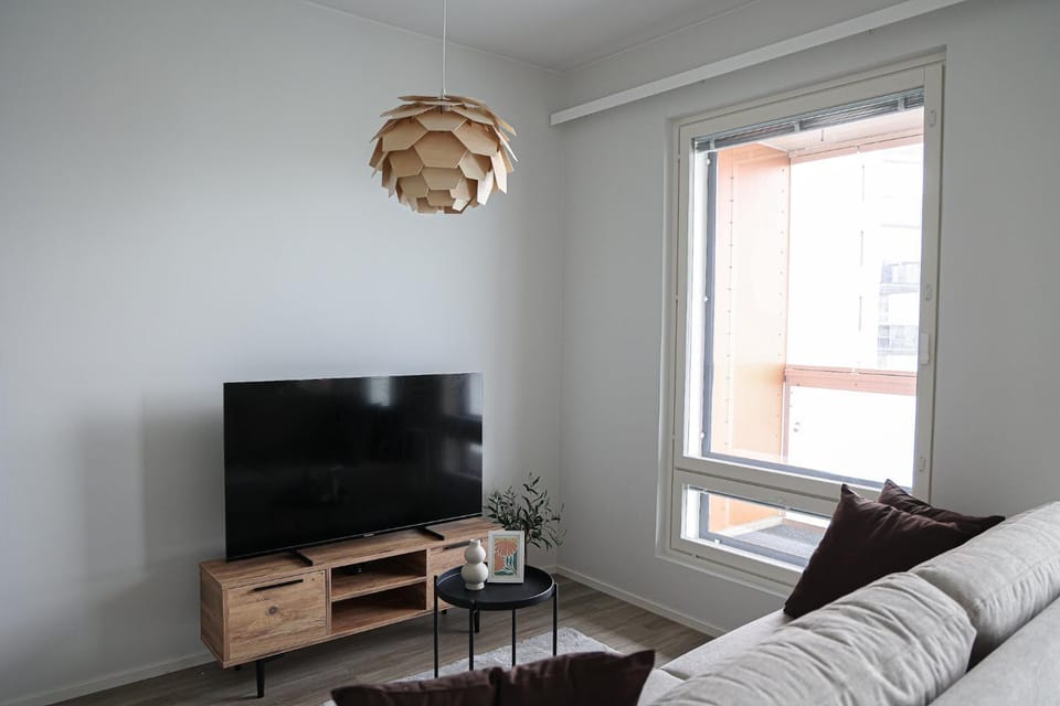Communal lounge/ TV room, TV and multimedia, Living room