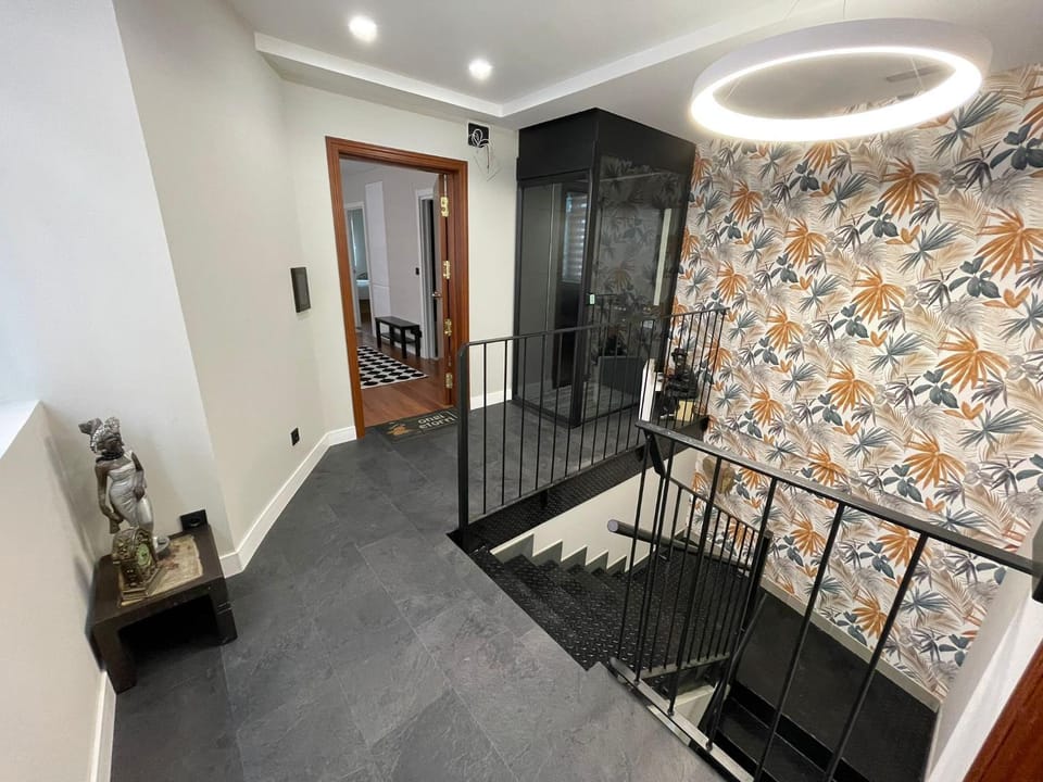 elevator