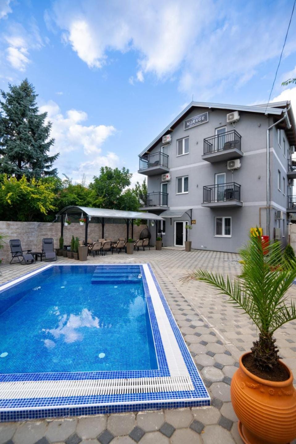 Mirage rooms -Subotica,Bolmanska 31 Apartment hotel in Vojvodina