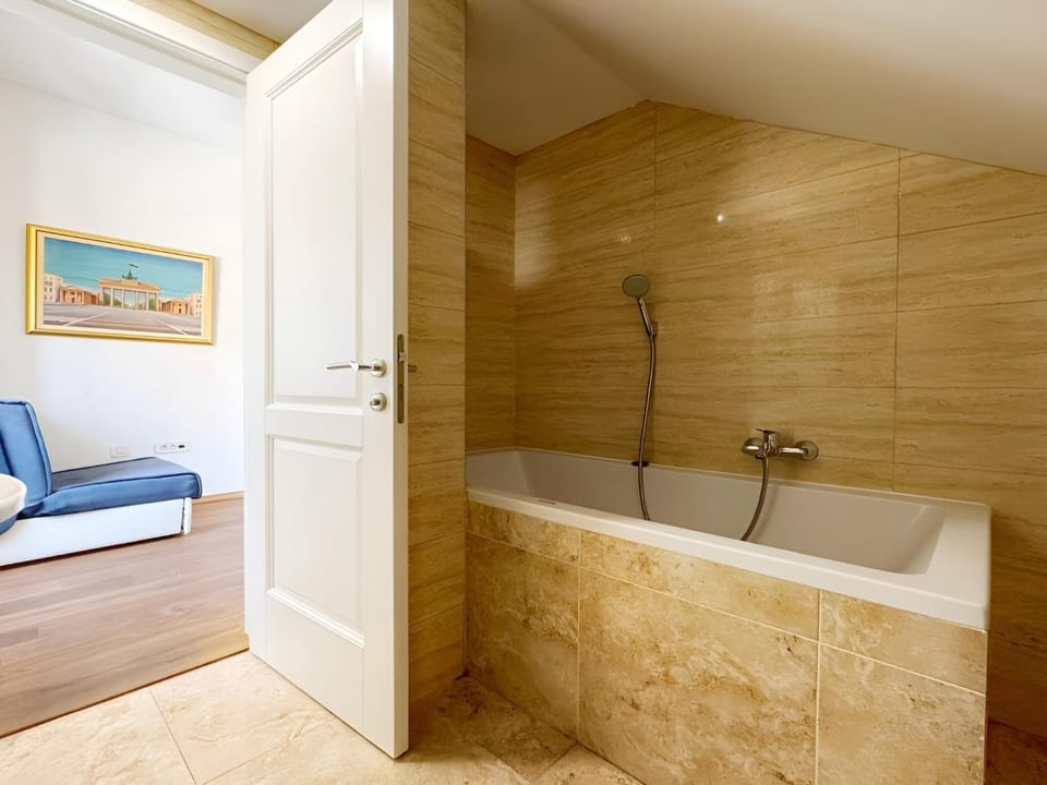 Shower, Bathroom, Bath