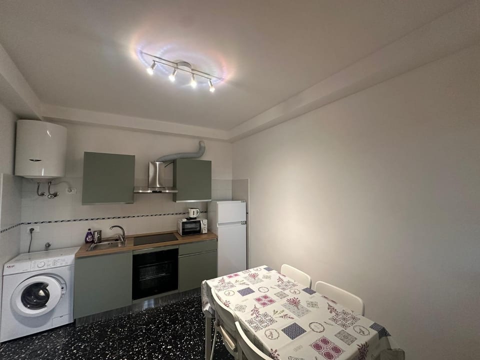 Il Poggio nel verde Apartment in Varazze