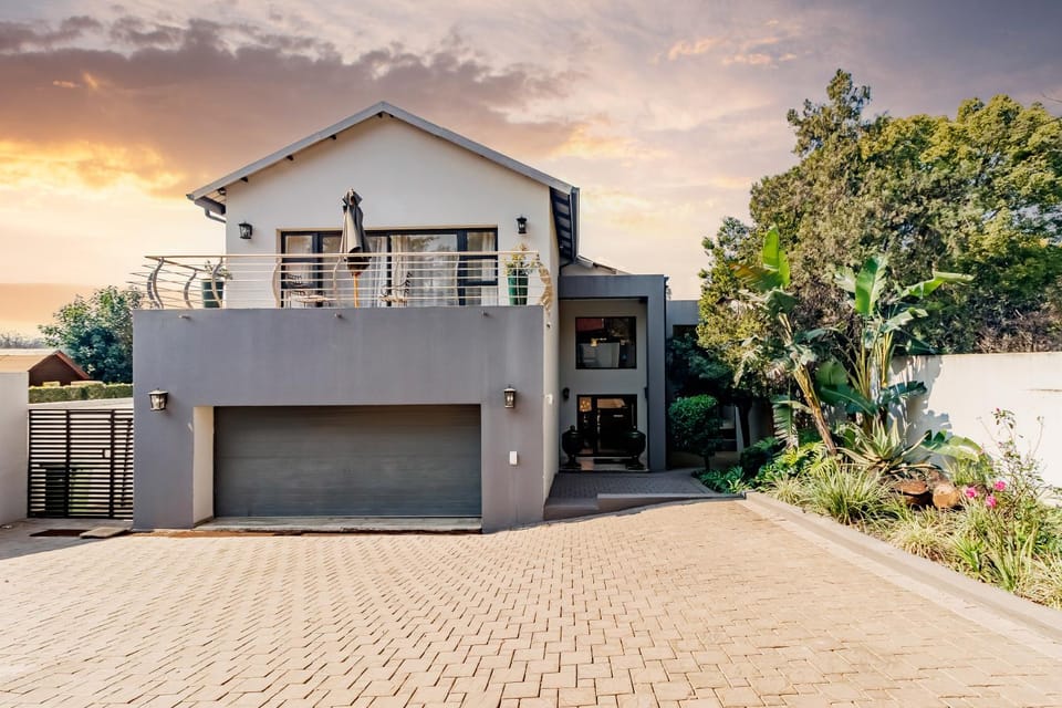 Braham Lodge - The Octave 5 Villa in Sandton