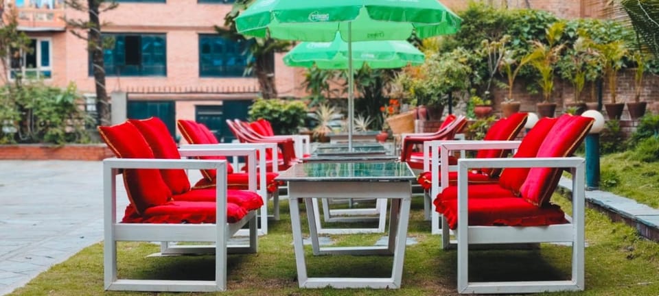 Restaurant/places to eat, Garden