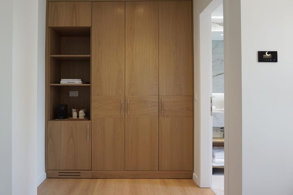 Luxury White Tower Suites Apartment in Thessaloniki