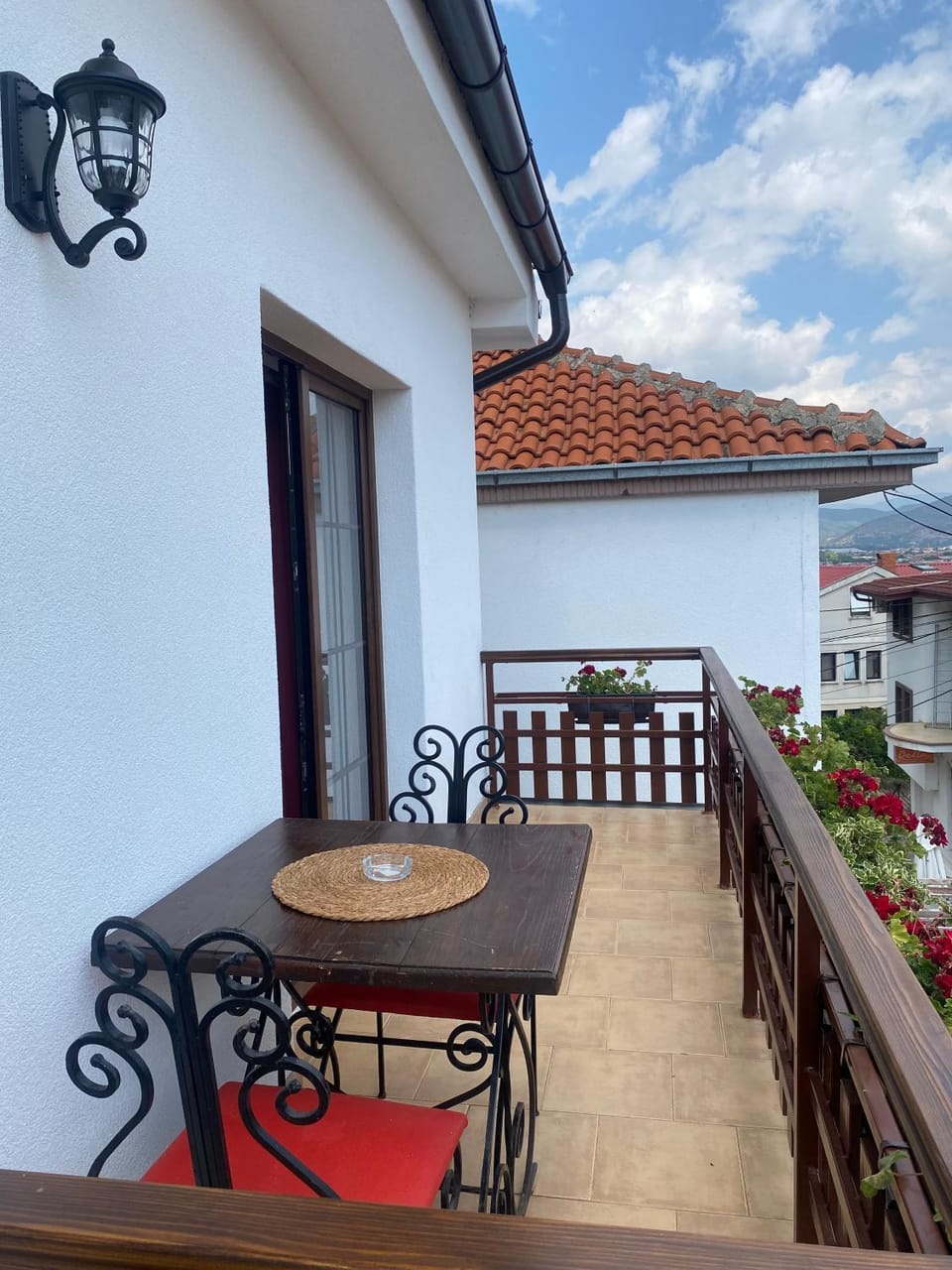 Property building, Balcony/Terrace