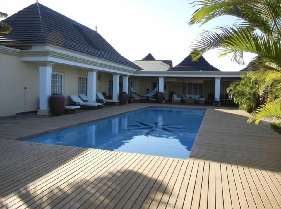 Patio, Swimming pool