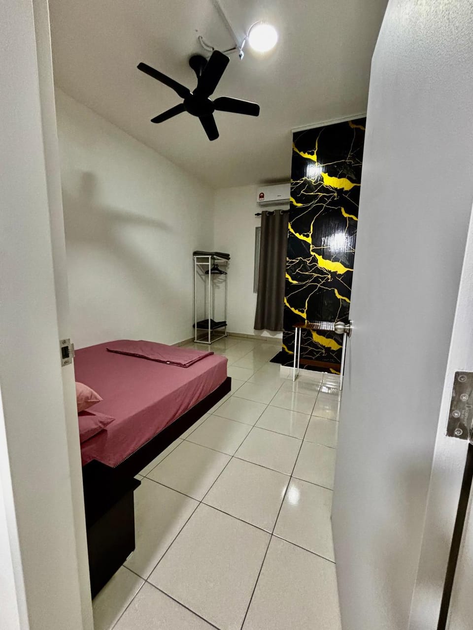 Homestaymsenyumiays Netflix KLIA 15 min House in Negeri Sembilan, Malaysia