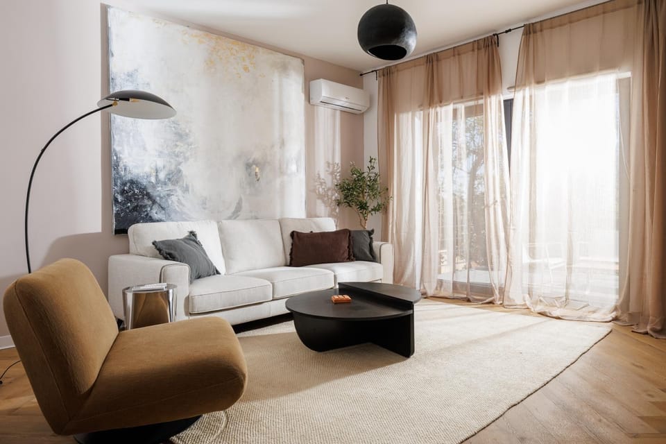 TV and multimedia, Living room, air conditioner