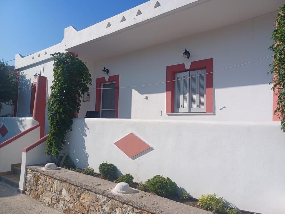 Artianna, holiday home in Alinda, Leros House in Decentralized Administration of the Aegean
