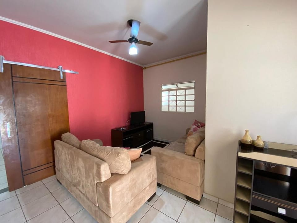Recanto das couves House in Olímpia