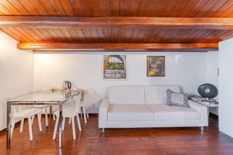 Property building, Living room