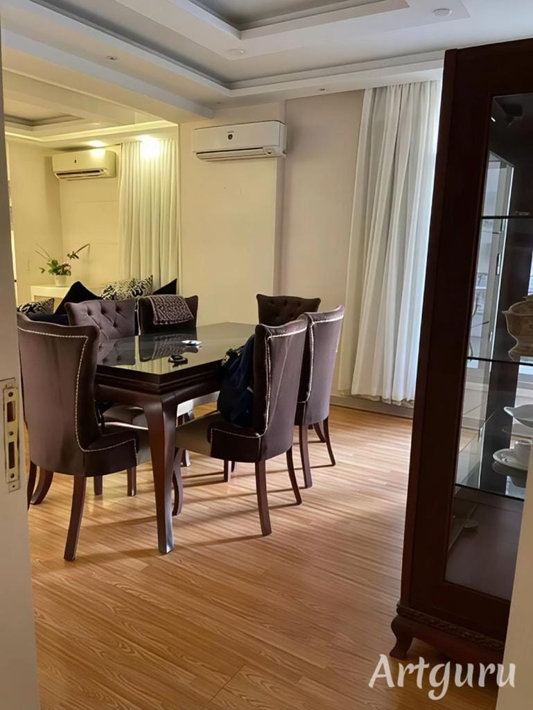 Luxury Apartment in Zamalek Apartment in Cairo