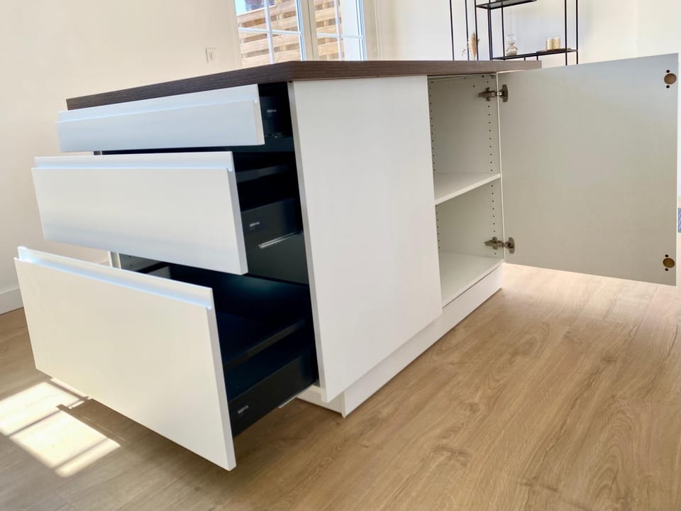 storage, kitchen