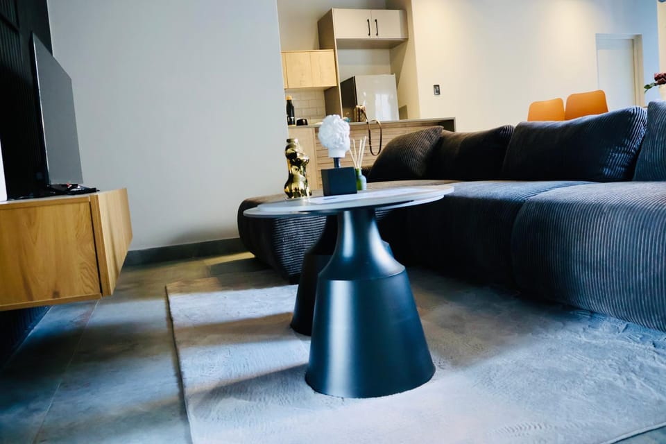 21b on SANDOWN House in Cape Town