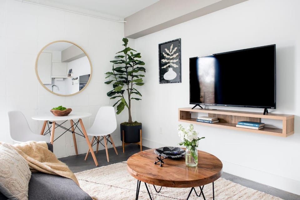 Kitchen or kitchenette, Dining area, Meals, Breakfast, Dinner