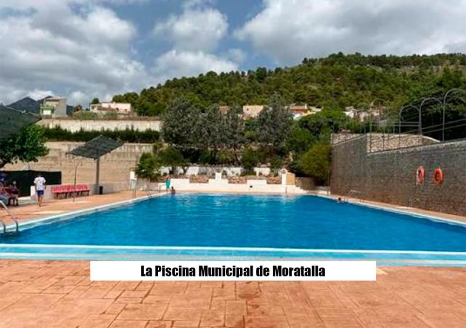 Day, Mountain view, Pool view