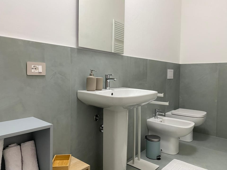 Toilet, Bathroom, bidet