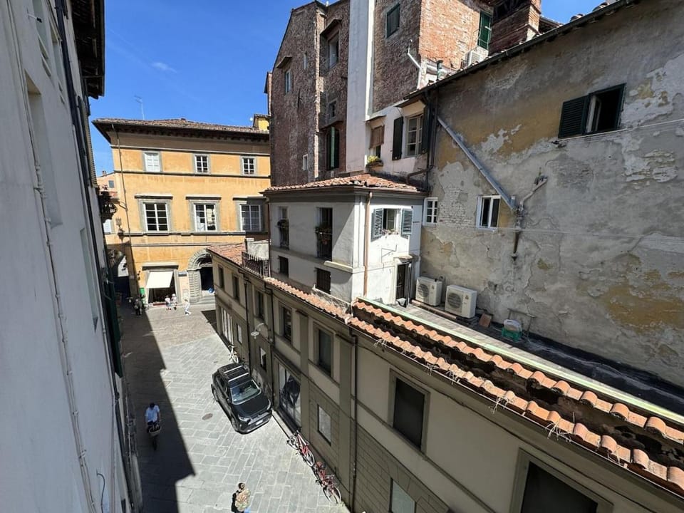 Day, Neighbourhood, Street view