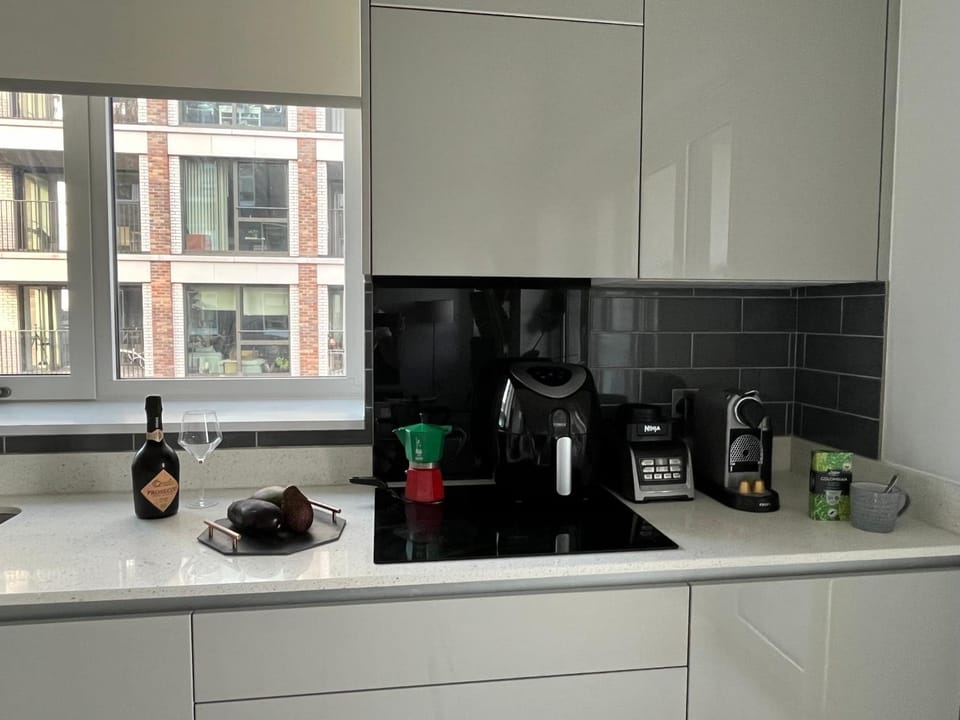 Coffee/tea facilities, Kitchen or kitchenette