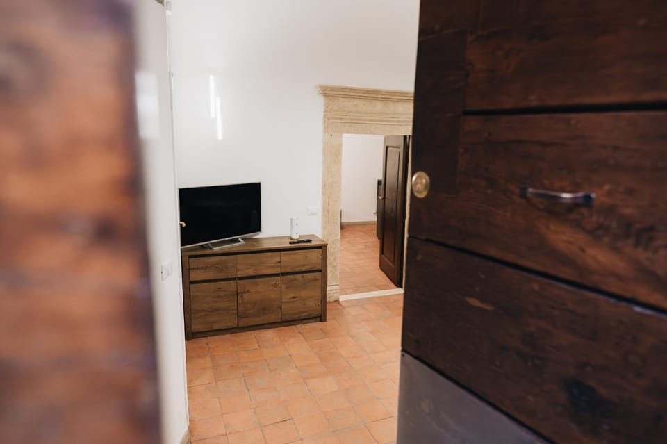 La Dimora dell'Aquila Bed and Breakfast in L'Aquila