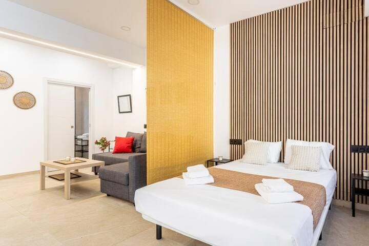 Torrefiel Charm Apartment Apartment in Valencia