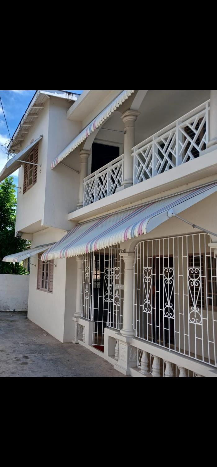 Property building, Balcony/Terrace