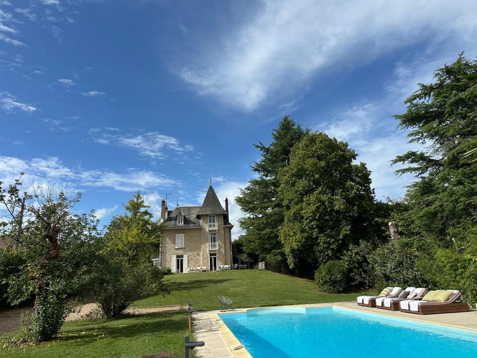 Property building, Swimming pool