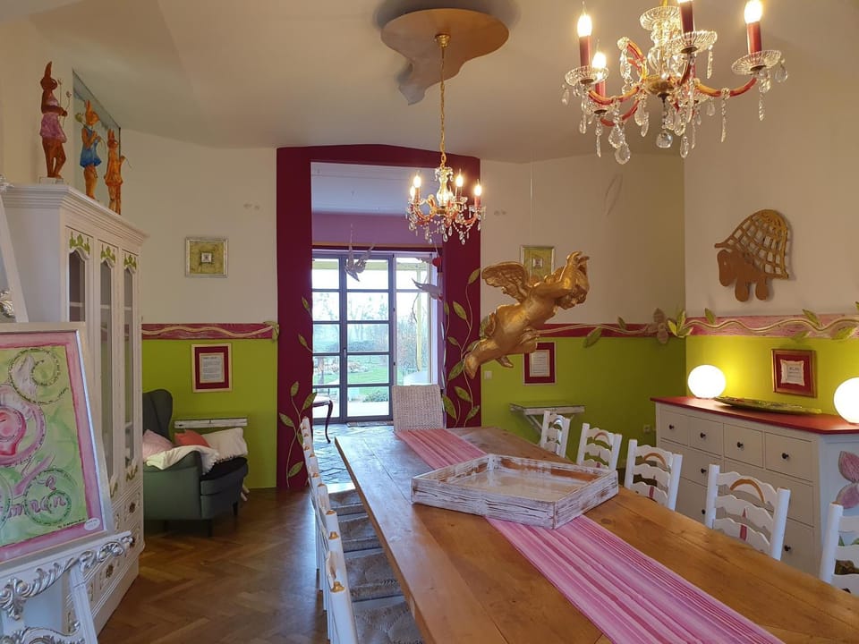 Kunstgut Patapaya House in Mecklenburgische Seenplatte
