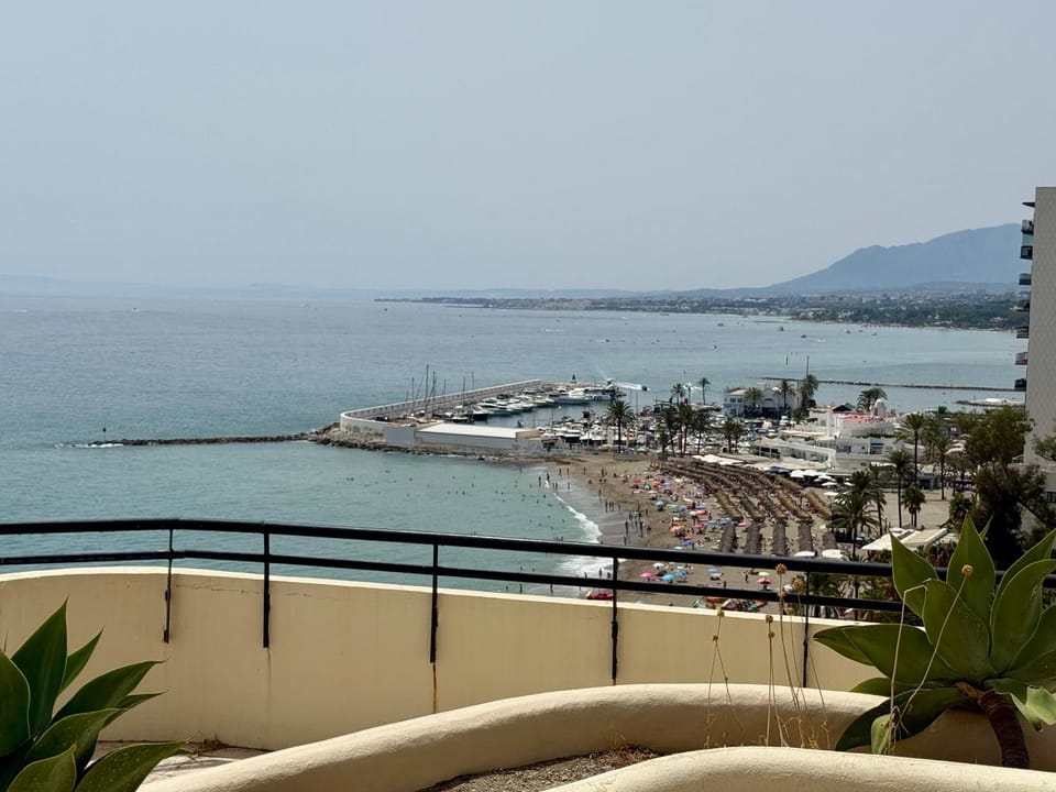 MarbelCenter Promenade Marbella - EaW Homes Apartment in Marbella