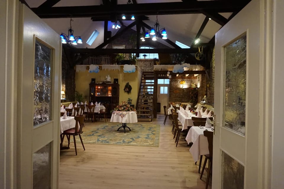Restaurant/places to eat