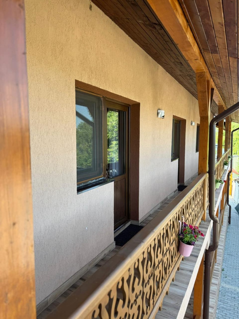 Casa Rustica Cernica Bed and Breakfast in Romania