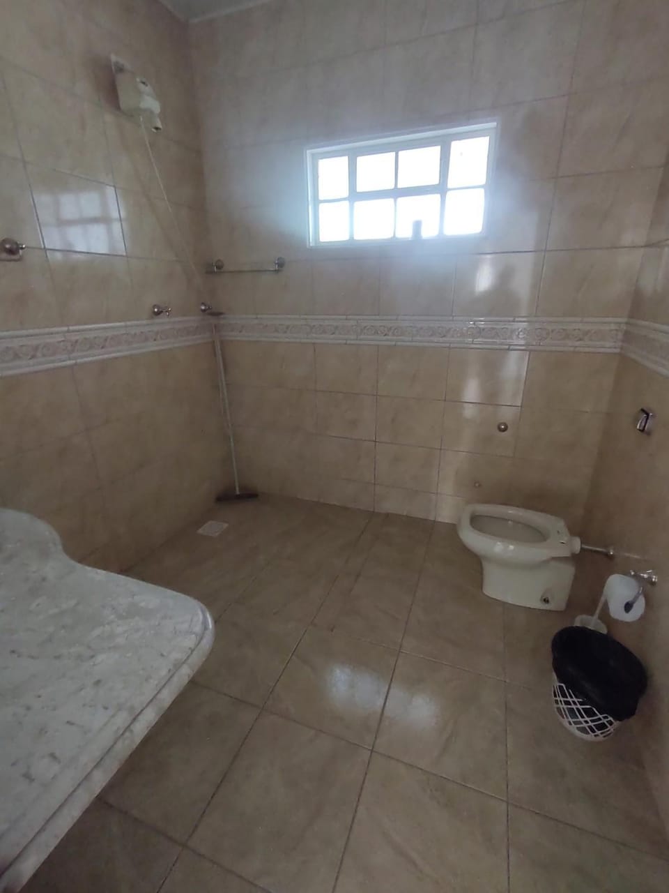 Bathroom, towels