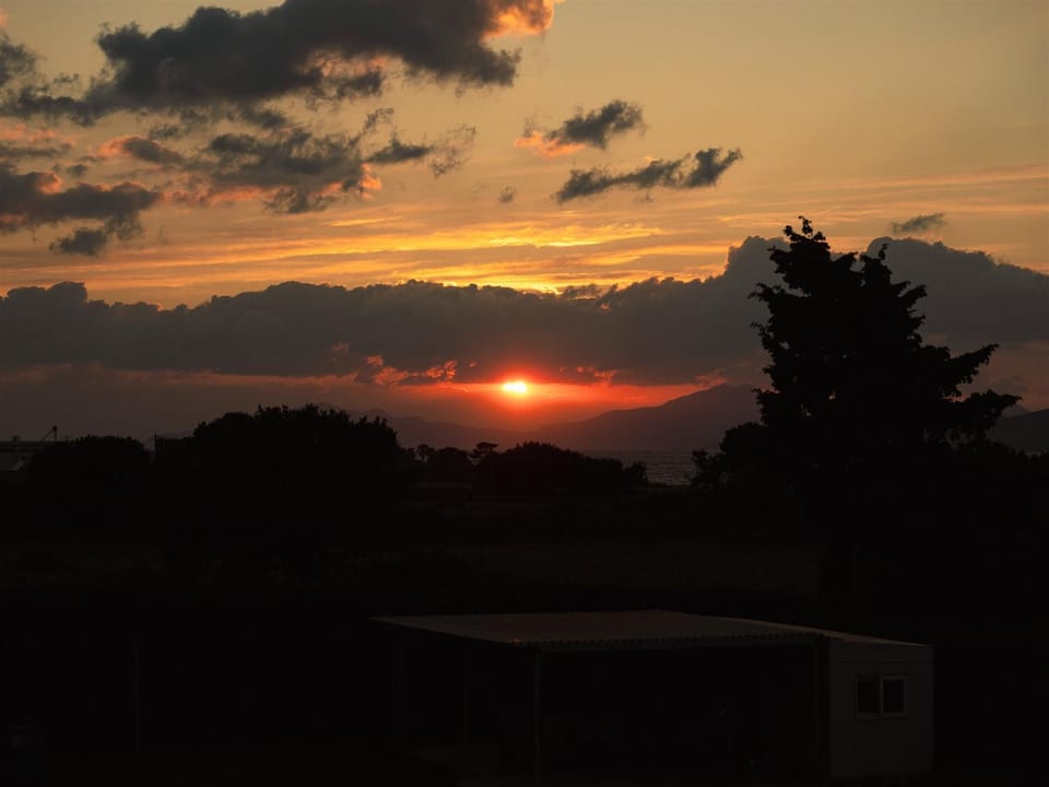 View (from property/room), Sea view, Sunset
