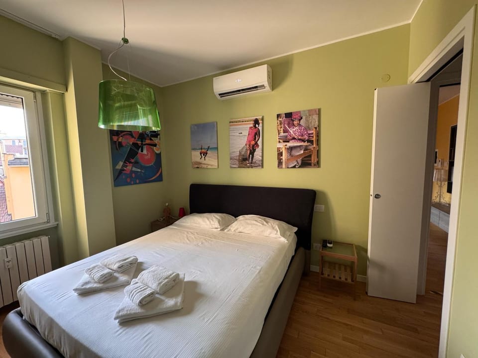 Regina Giovanna Suite - Porta Venezia, Milan Apartment in Milan