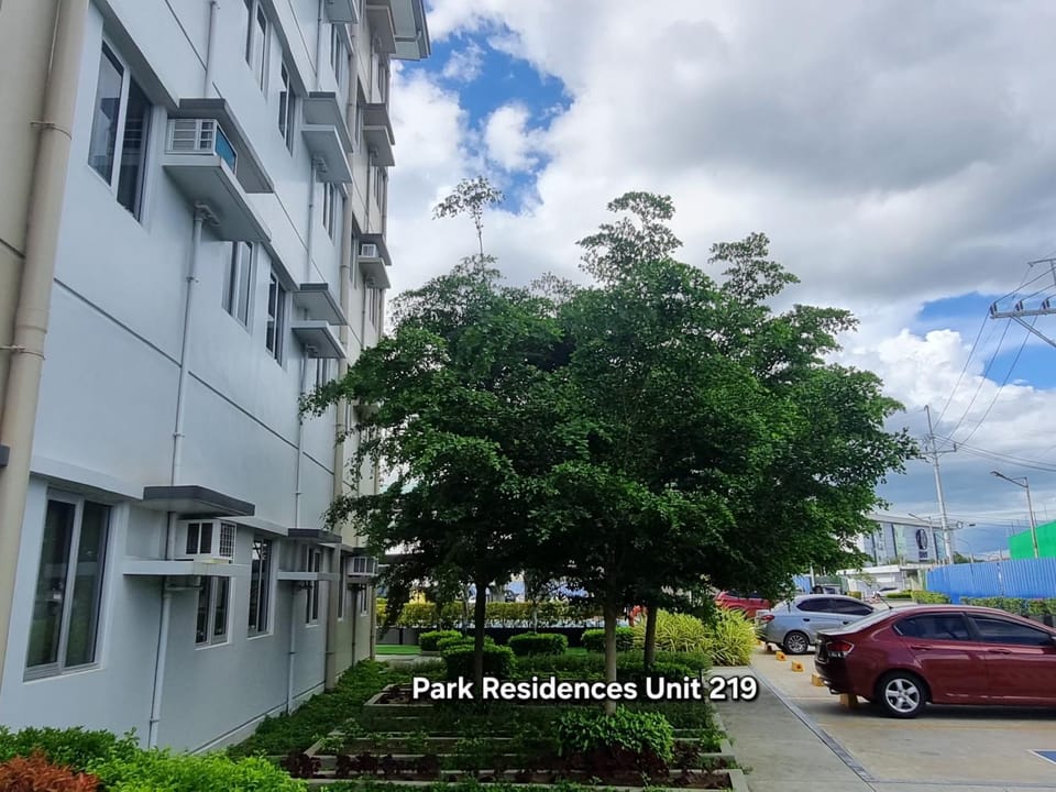 PARK RESIDENCE Unit 219, SM City Santa Rosa, Laguna, by SMDC Apartment in Santa Rosa